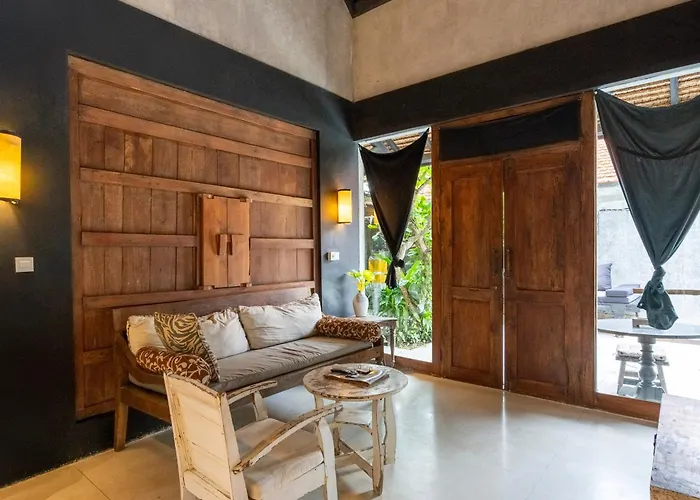 Black House By Betterplace Villa Canggu (Bali)