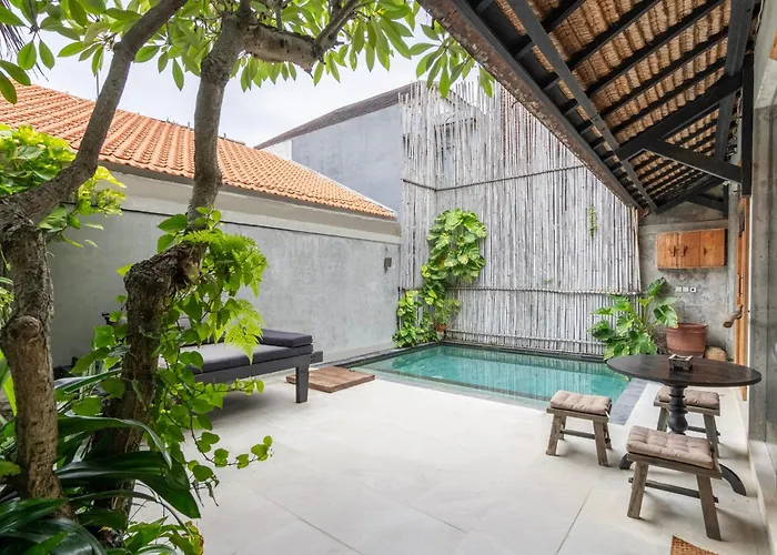 Villa Black House By Betterplace *